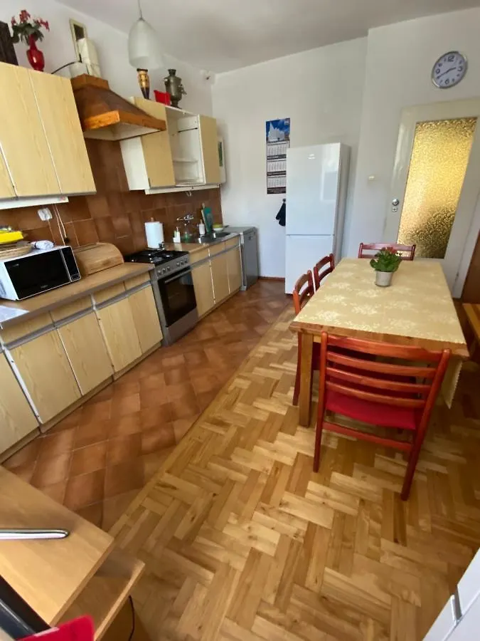 Bella Casa Economy Villa - Skibowa, close to Bielany Breslavia